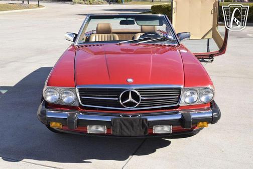 1988 Mercedes-Benz 560SL 