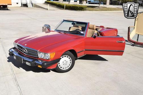 1988 Mercedes-Benz 560SL 