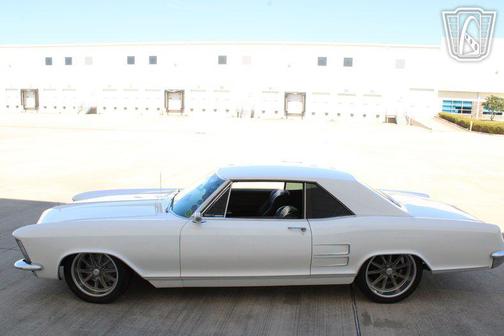 1964 Buick Riviera 