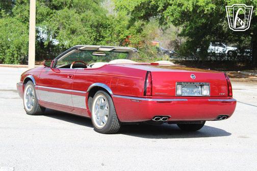 Crimson Pearl 2000 Cadillac Eldorado ESC