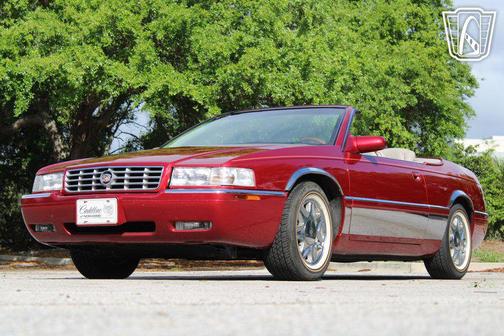 Crimson Pearl 2000 Cadillac Eldorado ESC