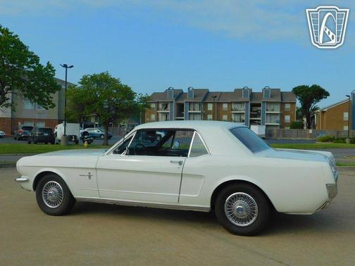 1966 Ford Mustang Base