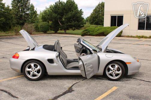 1998 Porsche Boxster 