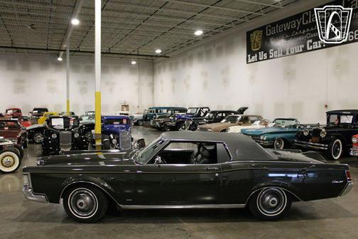 1969 Lincoln Mark III 
