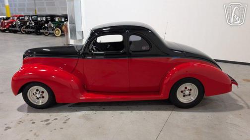 Red/Black 1939 Ford Custom Base