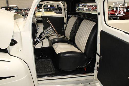 1951 Ford Pickup Truck Base