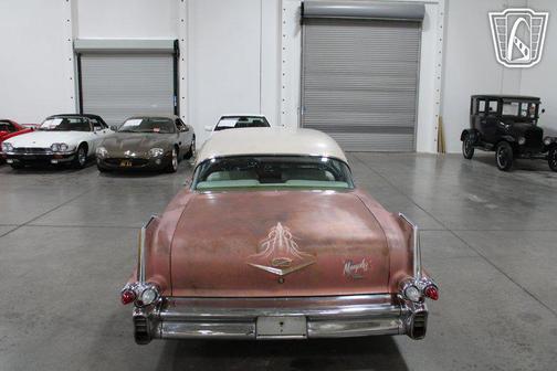 1957 Cadillac DeVille Base