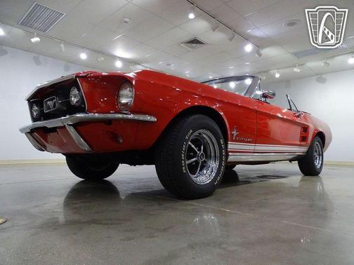 1967 Ford Mustang Base