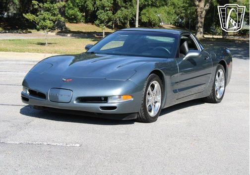 2004 Chevrolet Corvette Base