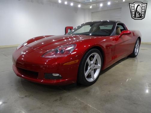 2005 Chevrolet Corvette Base