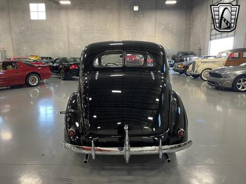 1937 Ford Model 78 Base
