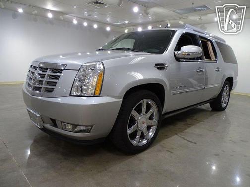 2011 Cadillac Escalade ESV Premium