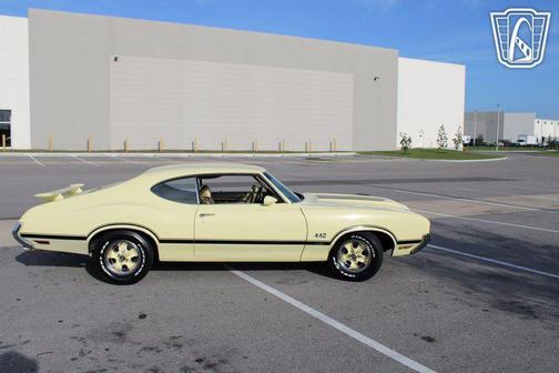 1970 Oldsmobile Cutlass 