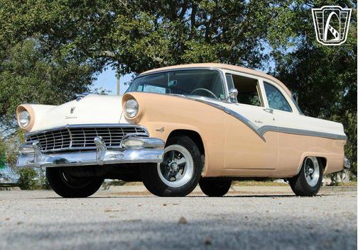 1956 Ford Custom Base