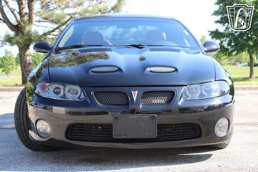 Phantom Black Metallic 2005 Pontiac GTO