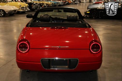 2002 Ford Thunderbird Base