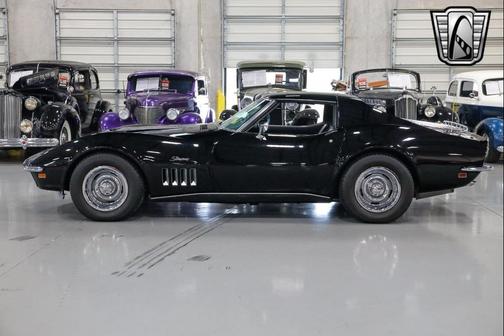 1969 Chevrolet Corvette Base