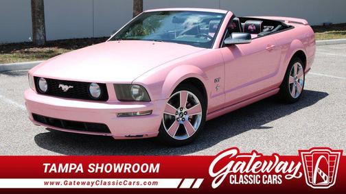 Pink 2006 Ford Mustang Base