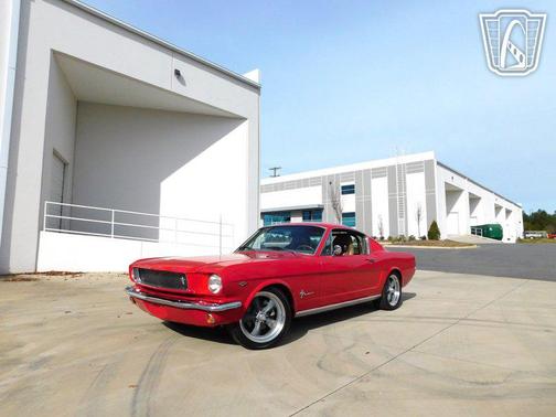 1965 Ford Mustang Base