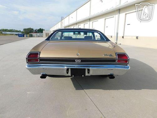 Brown 1969 Chevrolet Chevelle SS