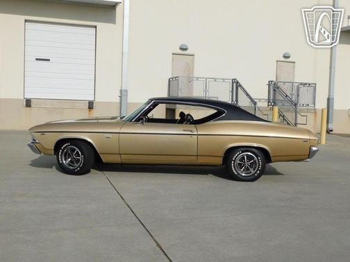 Brown 1969 Chevrolet Chevelle SS