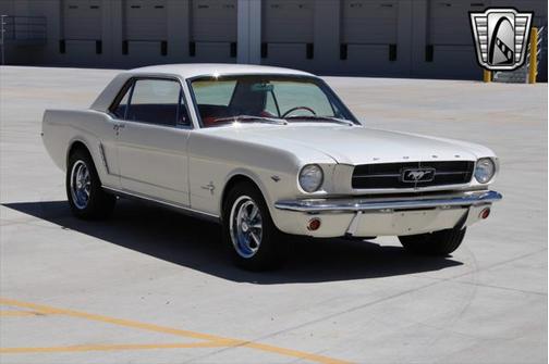 1965 Ford Mustang Base