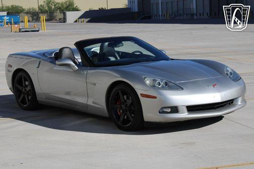 2005 Chevrolet Corvette Base