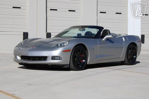 2005 Chevrolet Corvette Base