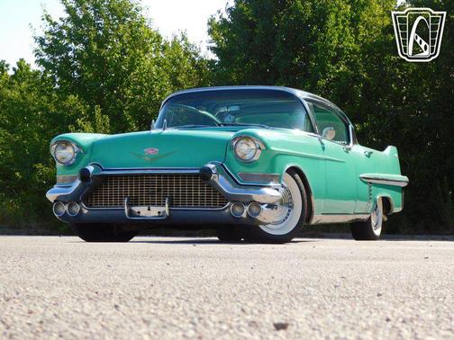 1957 Cadillac DeVille Base