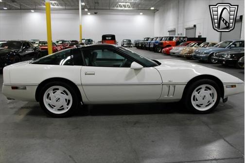 1988 Chevrolet Corvette Base