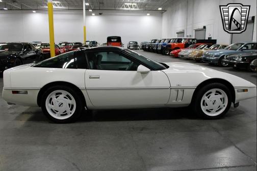 1988 Chevrolet Corvette Base