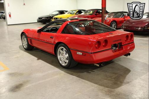 1990 Chevrolet Corvette Base