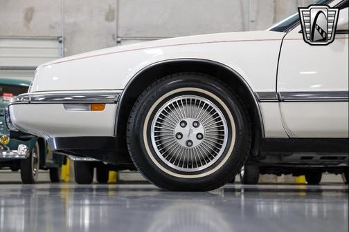 1991 Buick Riviera 