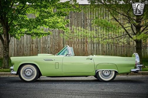 1956 Ford Thunderbird Base
