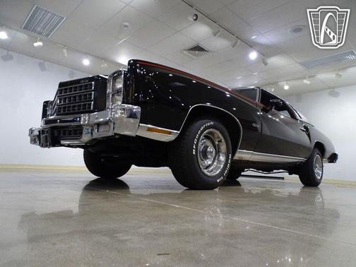 1976 Chevrolet Monte Carlo 