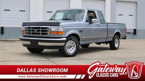 Silver 1995 Ford F-150 XLT SuperCab