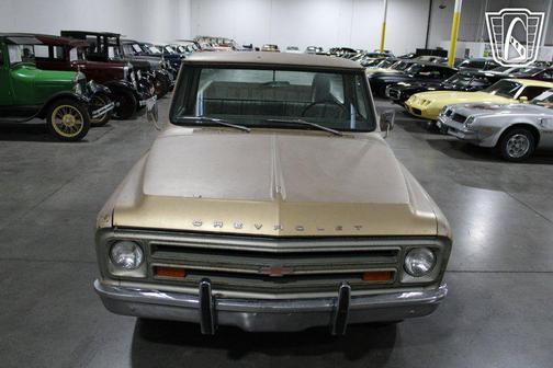 1968 Chevrolet C10/K10 Base