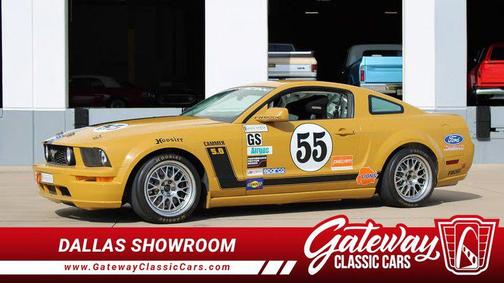 2005 Ford Mustang Base