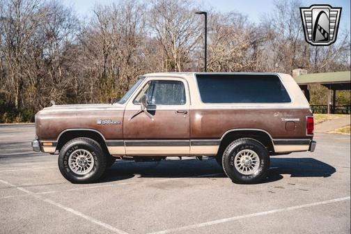 1983 Dodge Charger Base