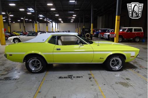1972 Ford Mustang Base