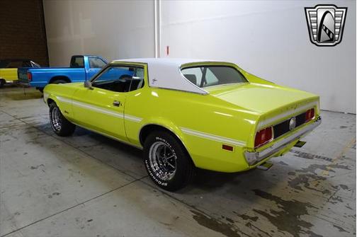 1972 Ford Mustang Base