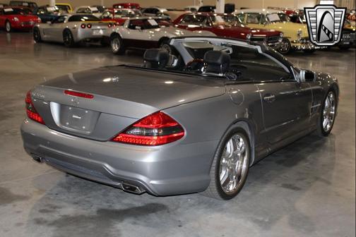 2011 Mercedes-Benz SL-Class 