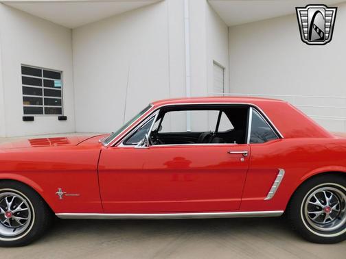 1965 Ford Mustang Base