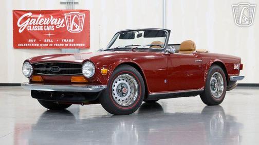 RED 1973 Triumph TR6 Base