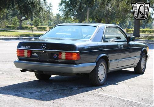 1988 Mercedes-Benz S-Class 560SEC