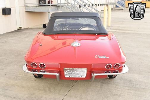 1965 Chevrolet Corvette Base