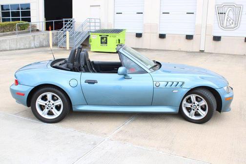 2002 BMW Z3 2.5i Roadster