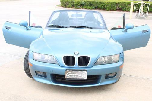 2002 BMW Z3 2.5i Roadster