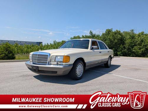 1986 Mercedes-Benz S-Class 420 SEL