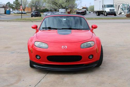 2006 Mazda MX-5 Miata Sport